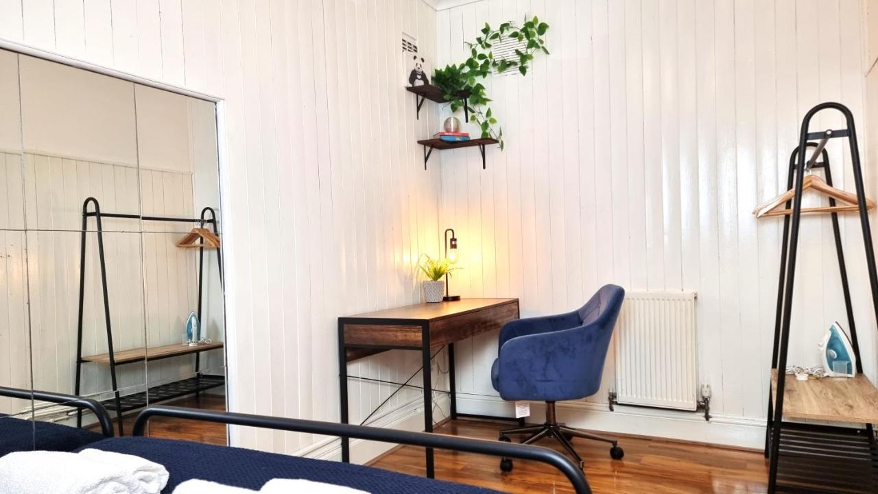 3 Bed Flat O2 Arena Dyson House Leilighet London Eksteriør bilde